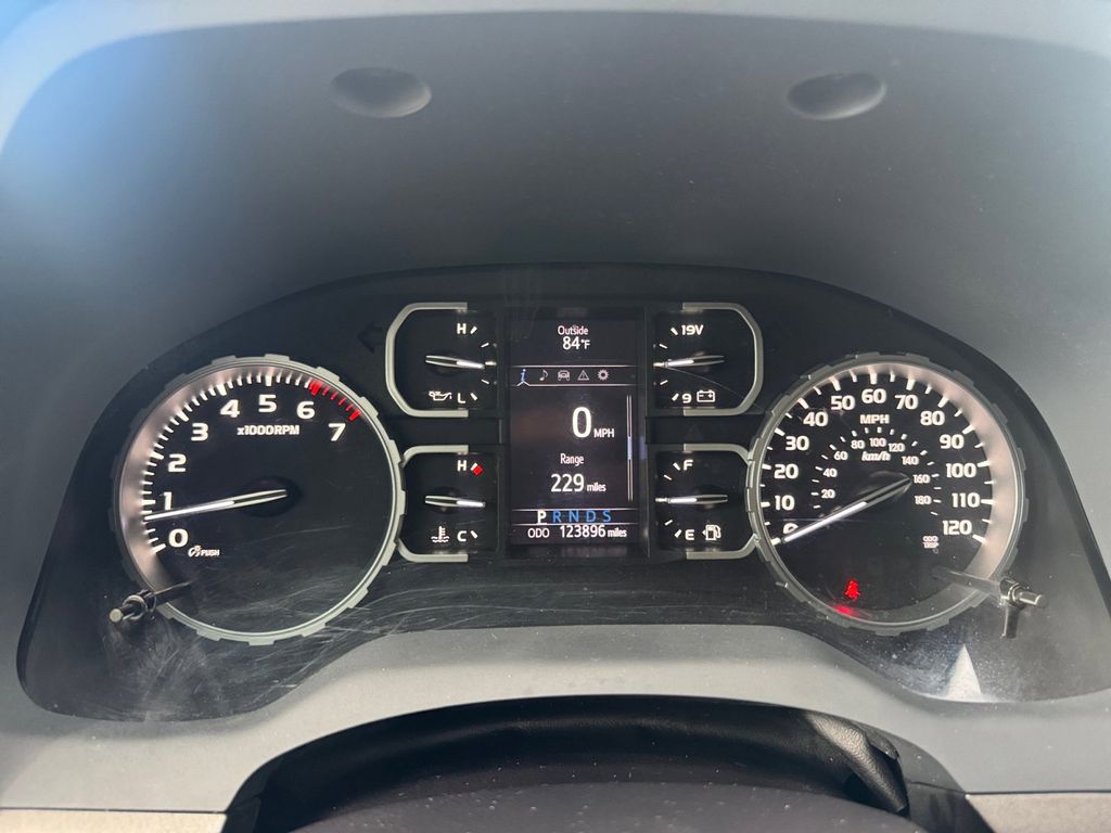 Used Car 2020 Toyota Tundra  Sr5 For Sale Under $30,000 In Round Rock, Texas