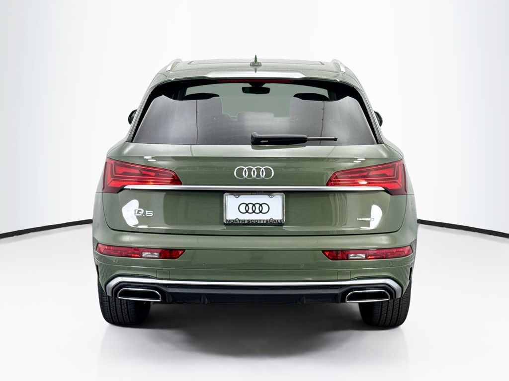 Thumbnail: 2025 Audi Q5 - 6