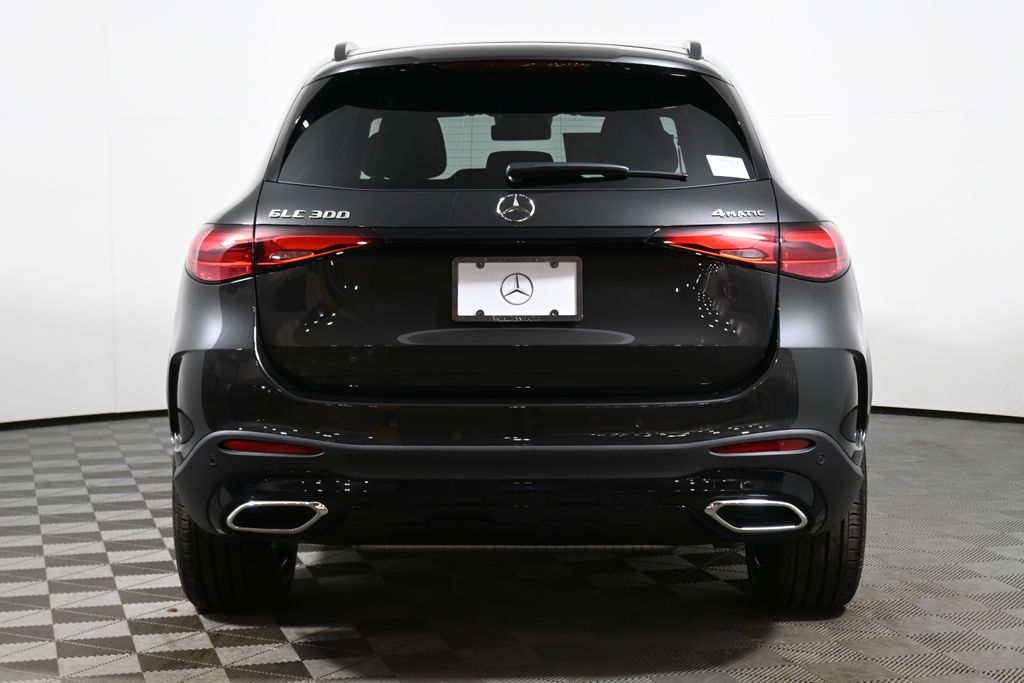 Thumbnail: 2026 Mercedes-Benz GLC - 6