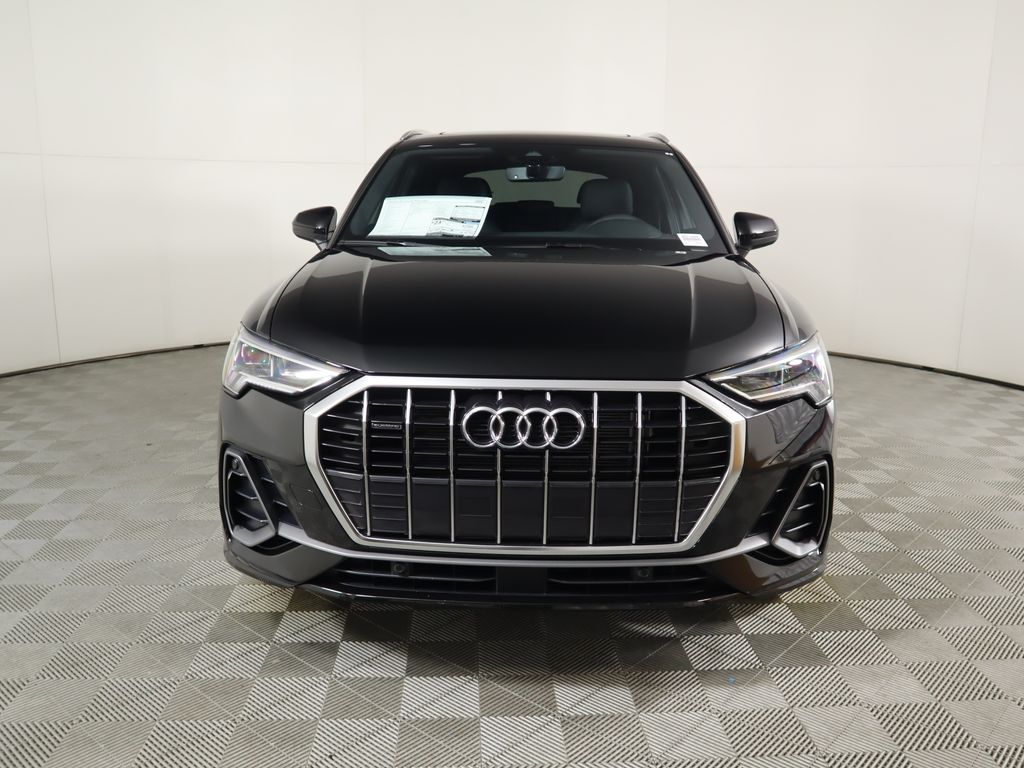 2024 Audi Q3  3