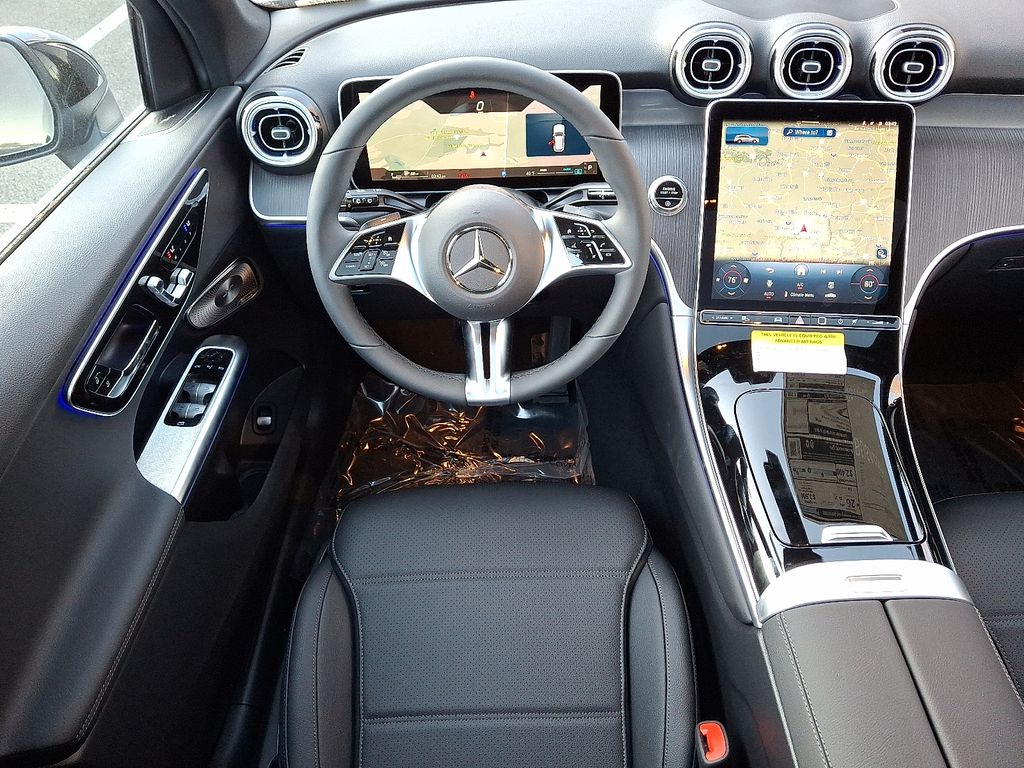 Thumbnail: 2026 Mercedes-Benz GLC - 7