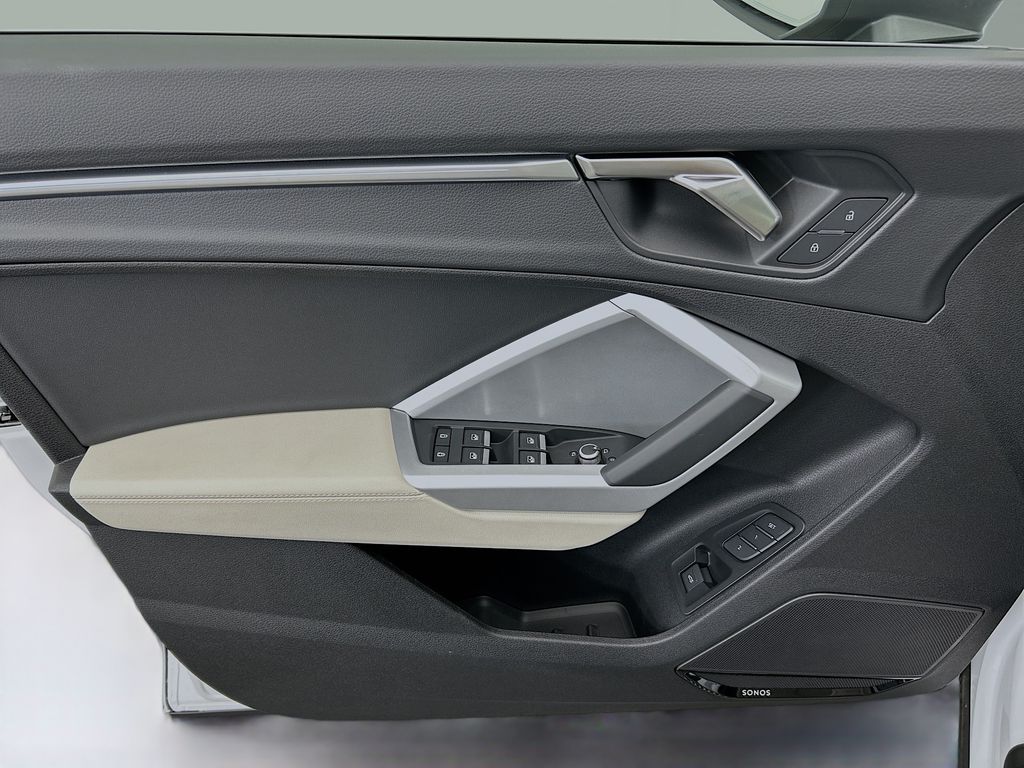 Thumbnail: 2025 Audi Q3 - 23
