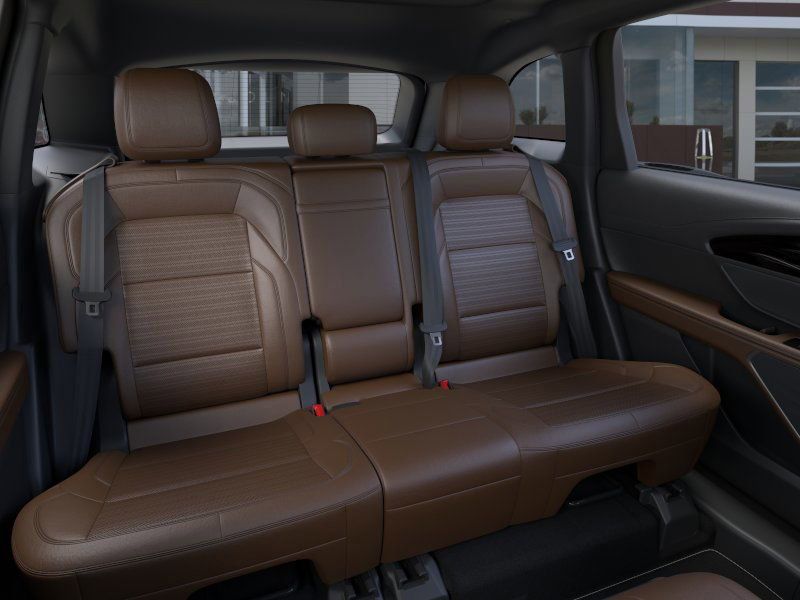 New 2026 White Lincoln Reserve image 11