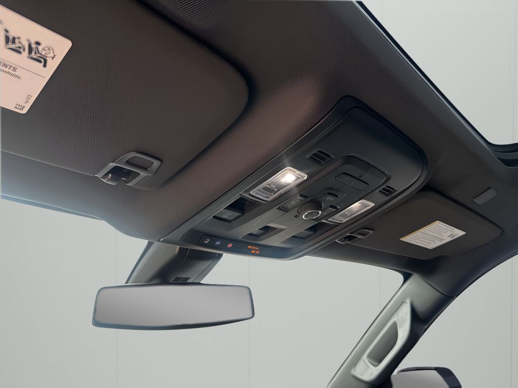 Used Car 2022 Gmc Yukon  Slt For Sale Under $50,000 In Austin, Texas