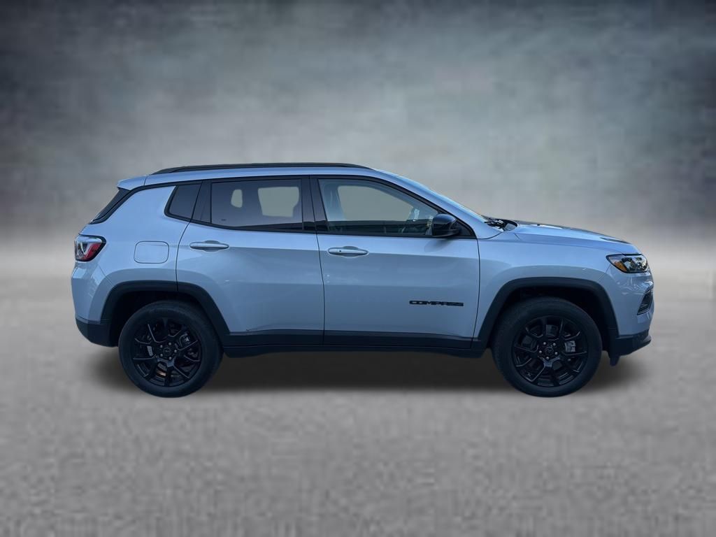 2026 Jeep Compass Altitude 4X4's photo