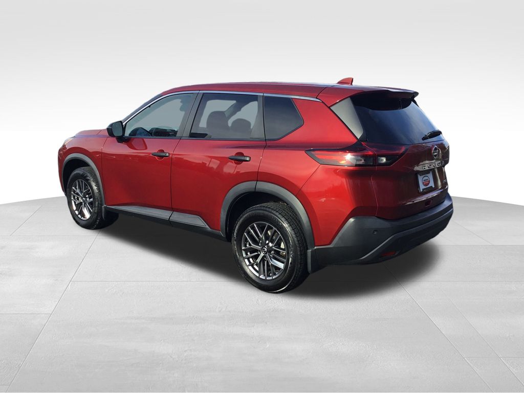 Thumbnail: 2021 Nissan Rogue - 3