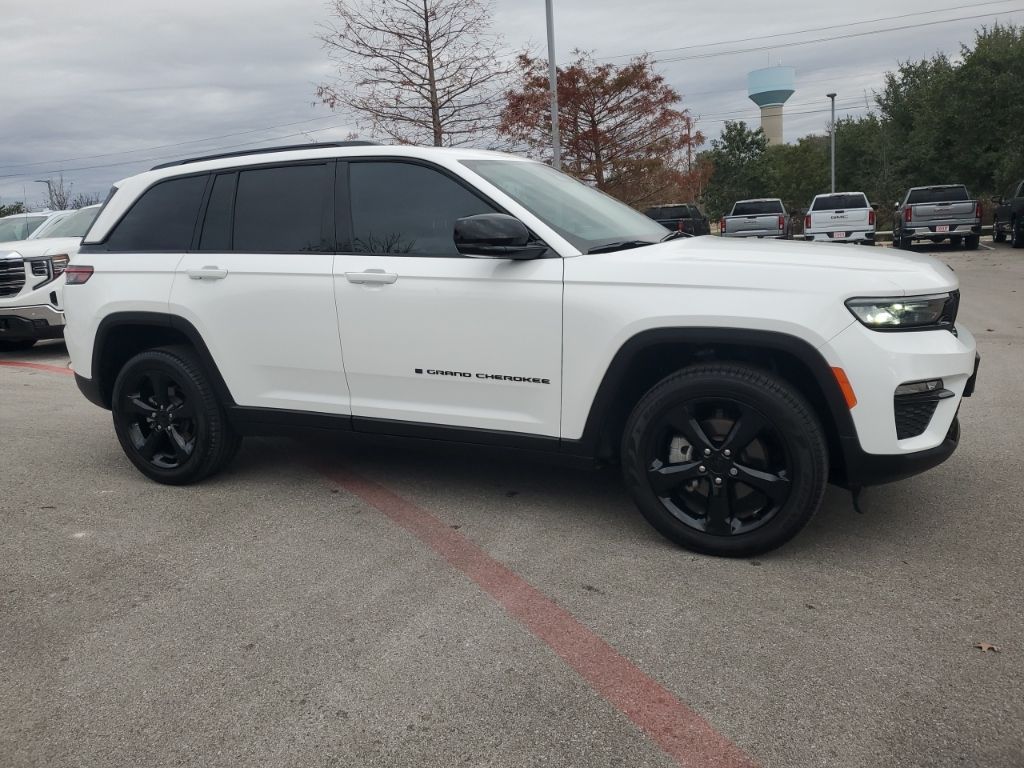 Used Car 2024 Jeep Grand Cherokee  Limited For Sale Under $35,000 In Austin, Texas