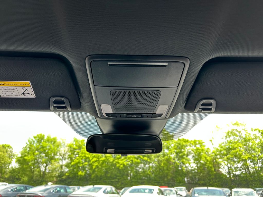 2025 Honda Pilot Sport 12