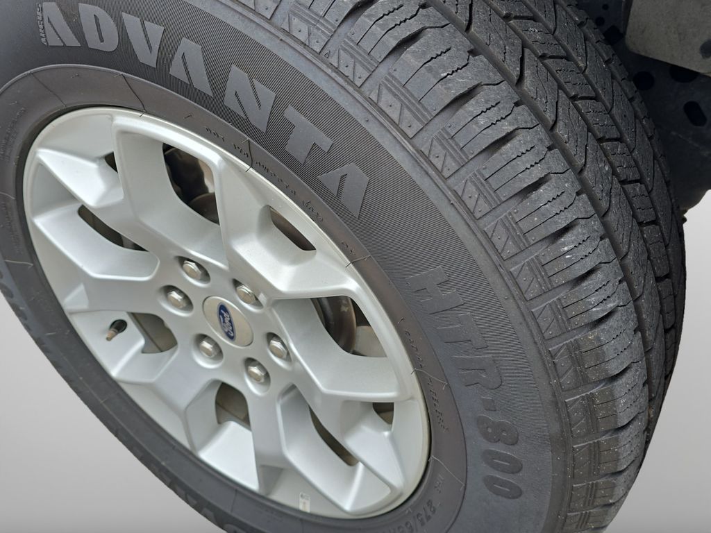 2023 Ford F-150 XLT photo 4