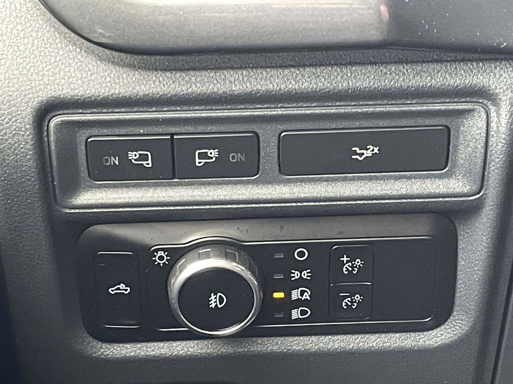 Certified Used 2023 Red Ford XLT image 28