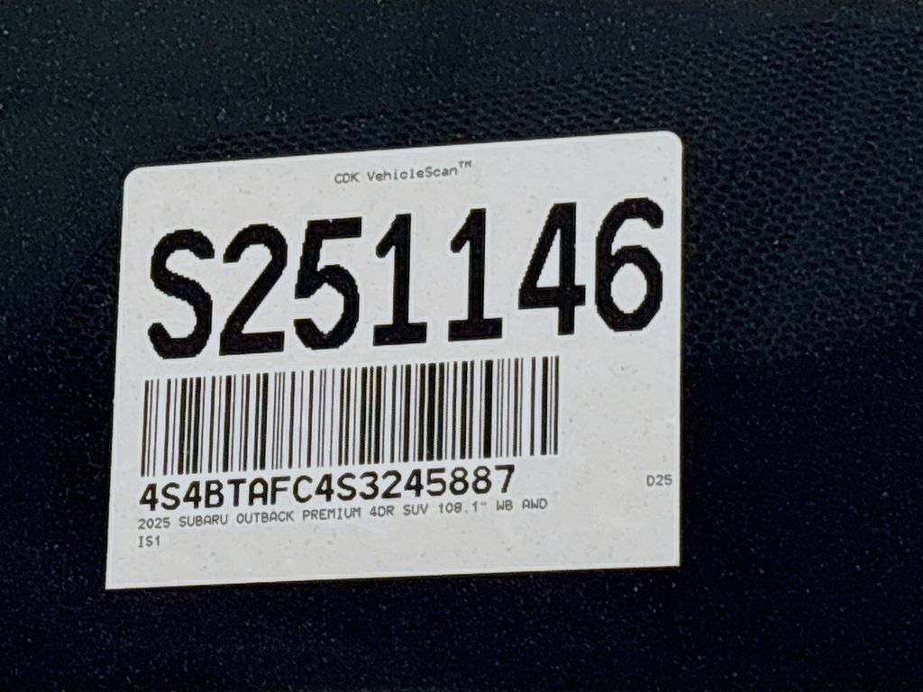 2025 Subaru Outback Premium