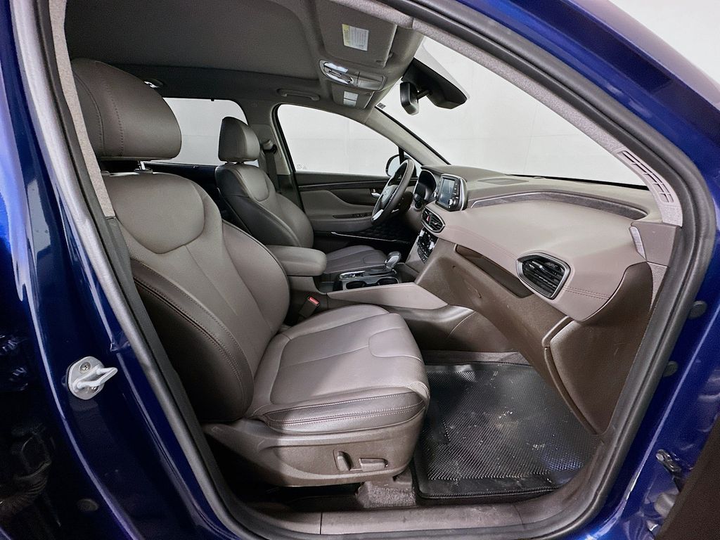 2019 Hyundai Santa Fe Limited 29