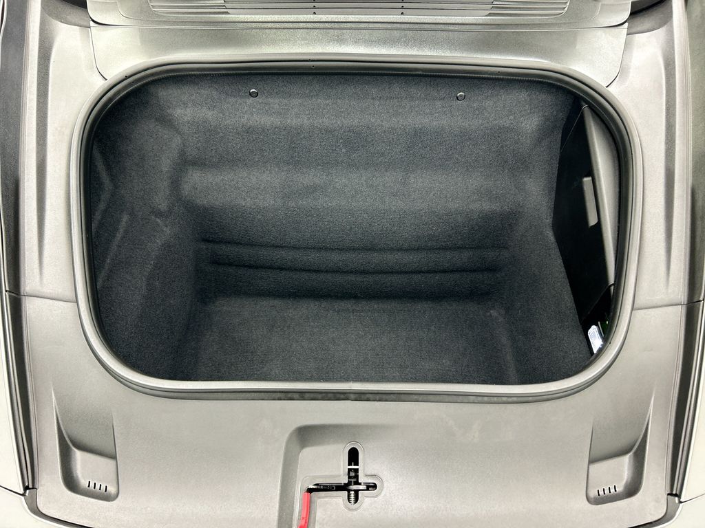 Thumbnail: 2020 Porsche 911 - 25