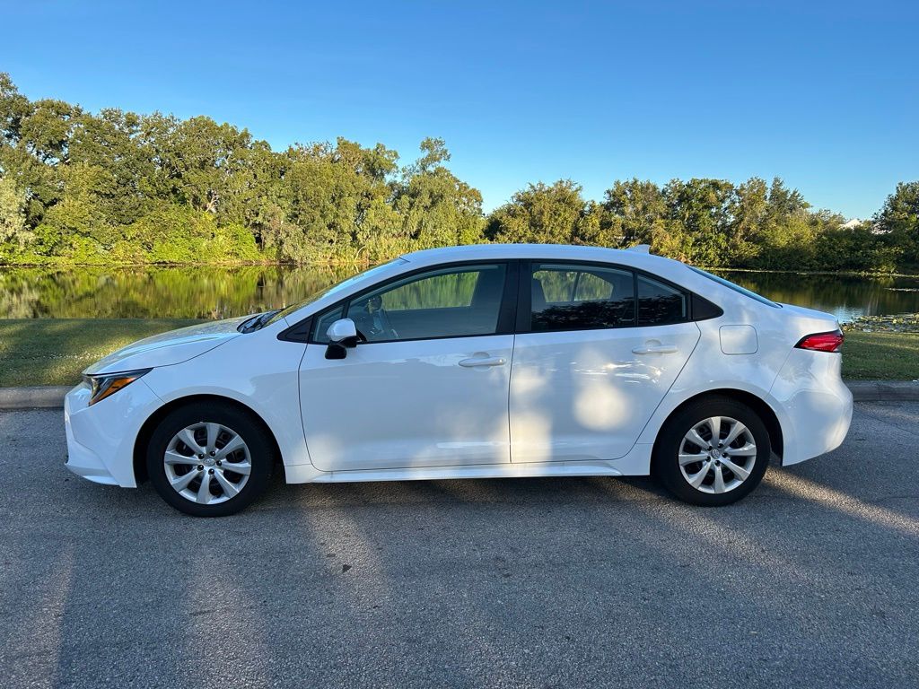 Thumbnail: 2024 Toyota Corolla - 2