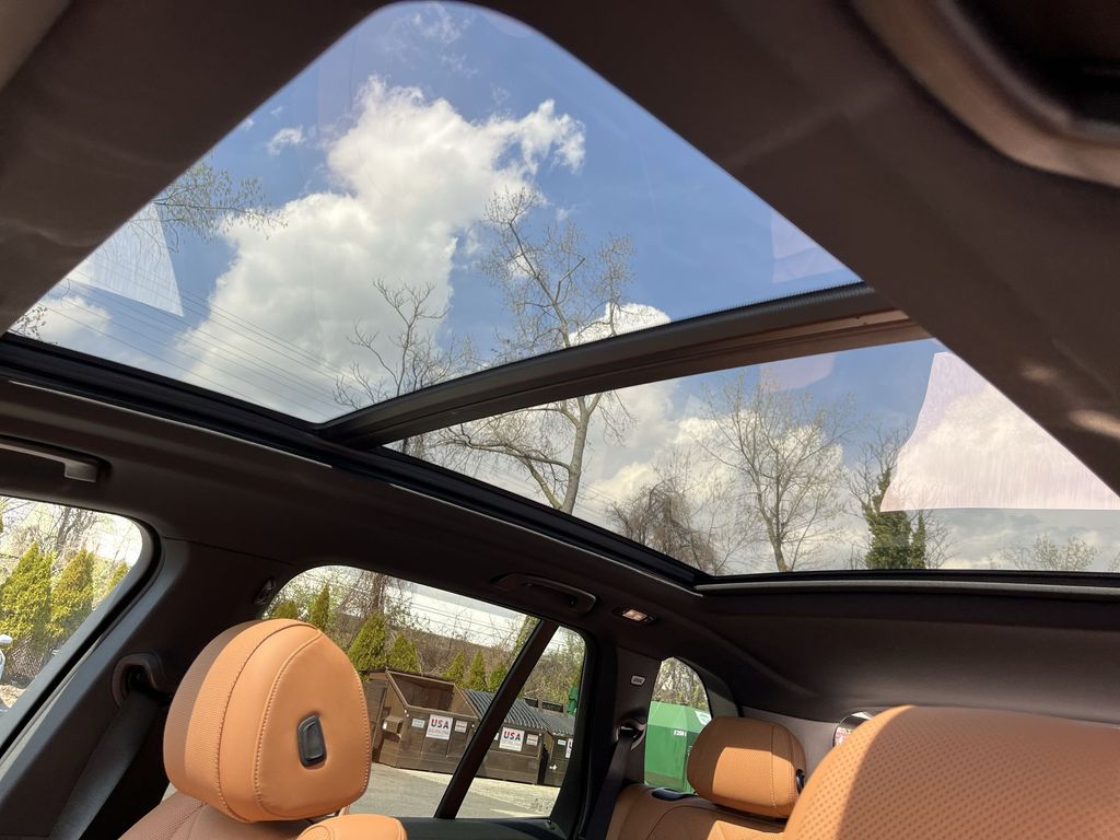 Thumbnail: 2024 BMW X5 - 21