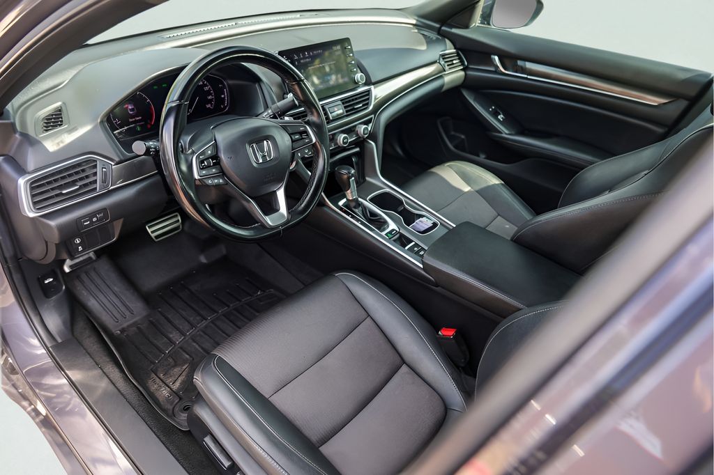 Used Car 2020 Honda Accord  Sport For Sale Under $25,000 In Austin, Texas