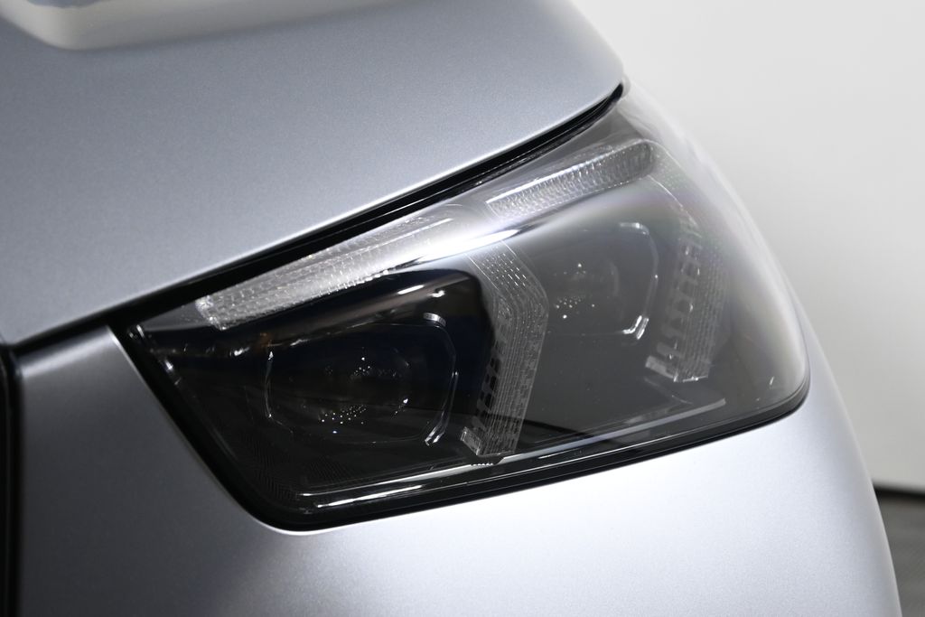 Thumbnail: 2026 BMW X1 - 11