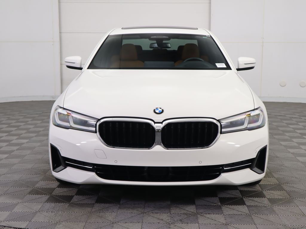 Thumbnail: 2022 BMW 5 Series - 2