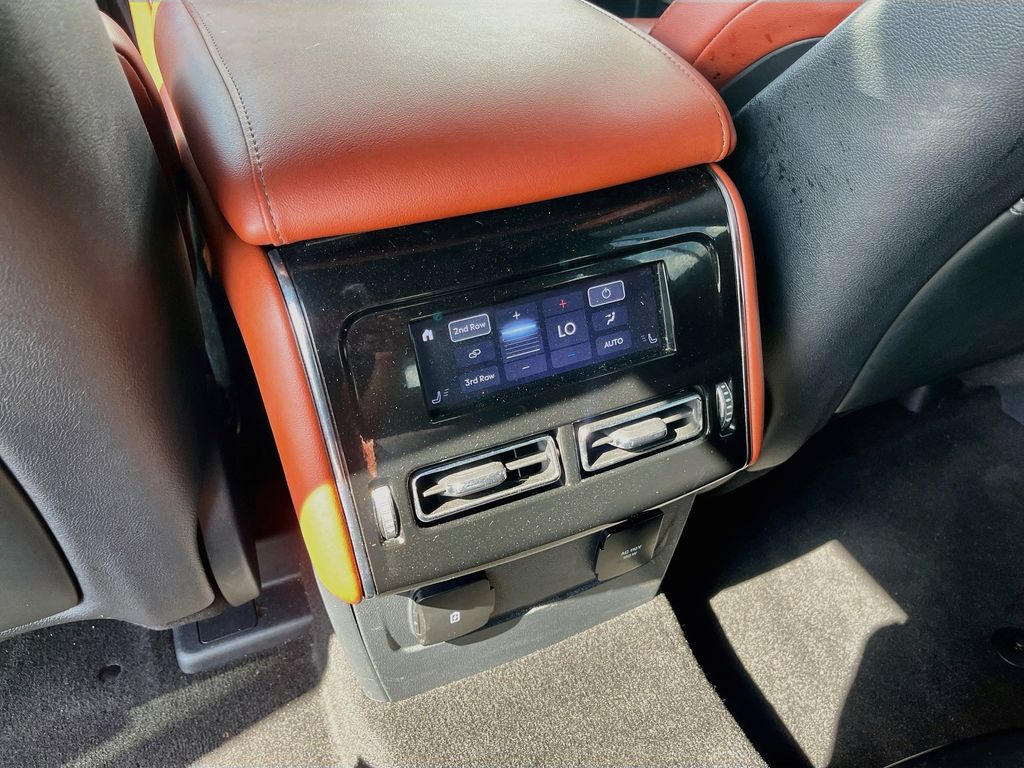 2025 Lincoln Aviator Reserve White at AutoSavvy Houston Southwest