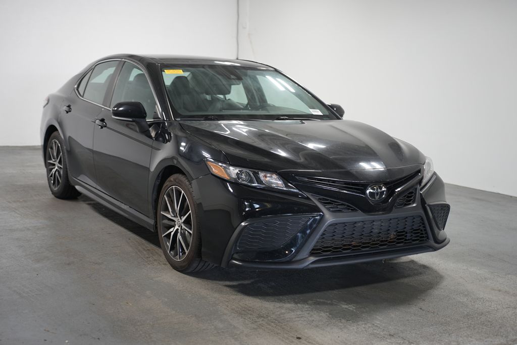 Thumbnail: 2023 Toyota Camry - 3