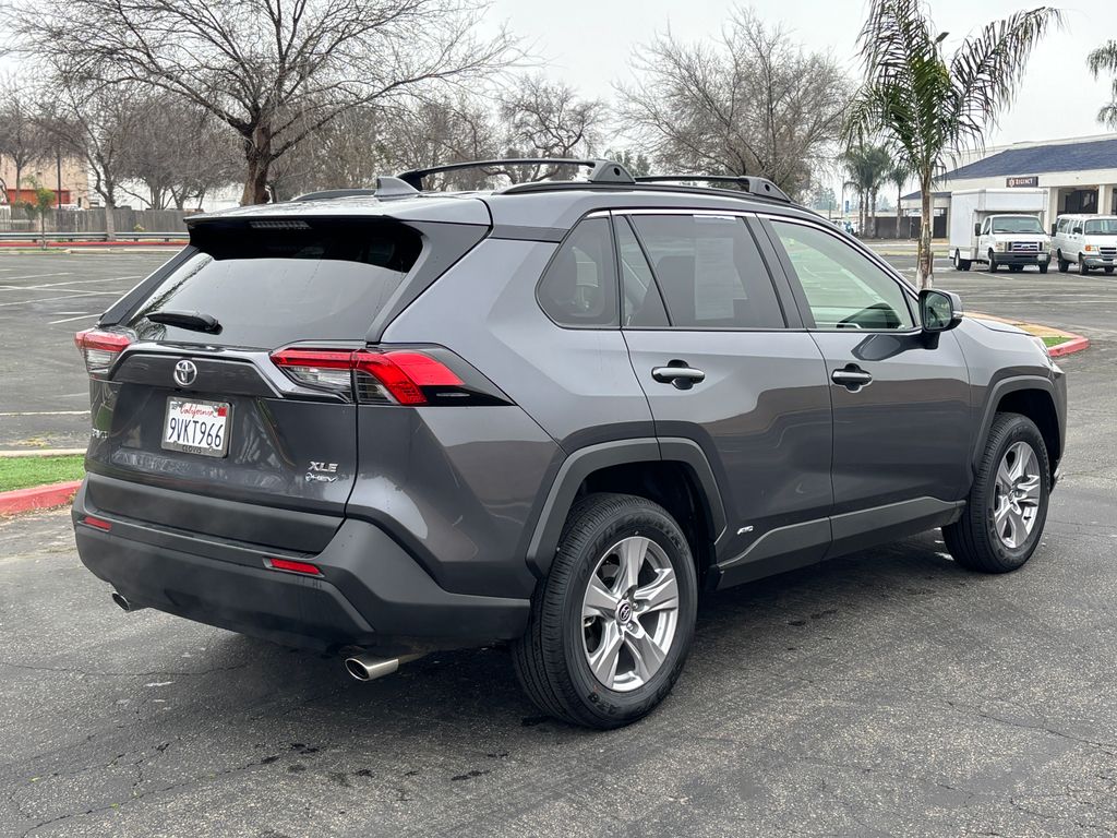 Thumbnail: 2025 Toyota RAV4 - 5