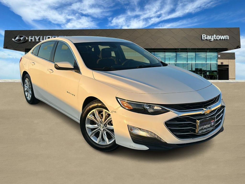 2020 Chevrolet Malibu LT White at Emmons Autoplex