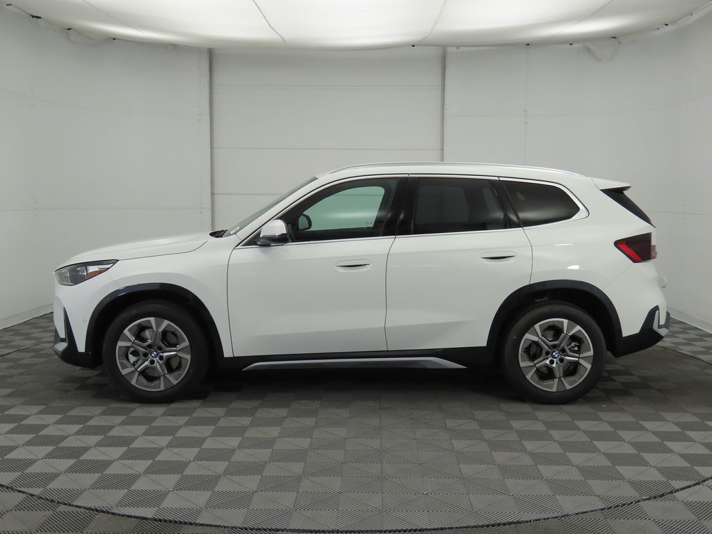 Thumbnail: 2025 BMW X1 - 9