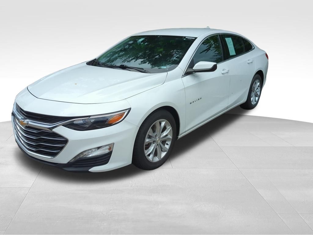 Summit White 2024 Chevrolet Malibu Sedan Front-Wheel Drive Continuously Variable Transmission