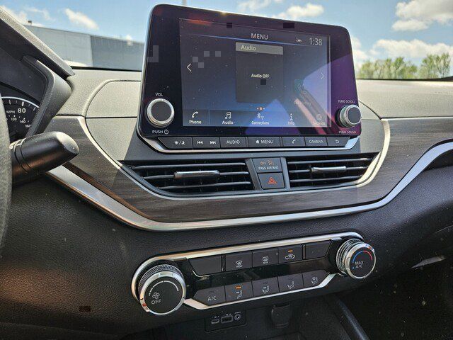 New 2025 Nissan Altima Sedan