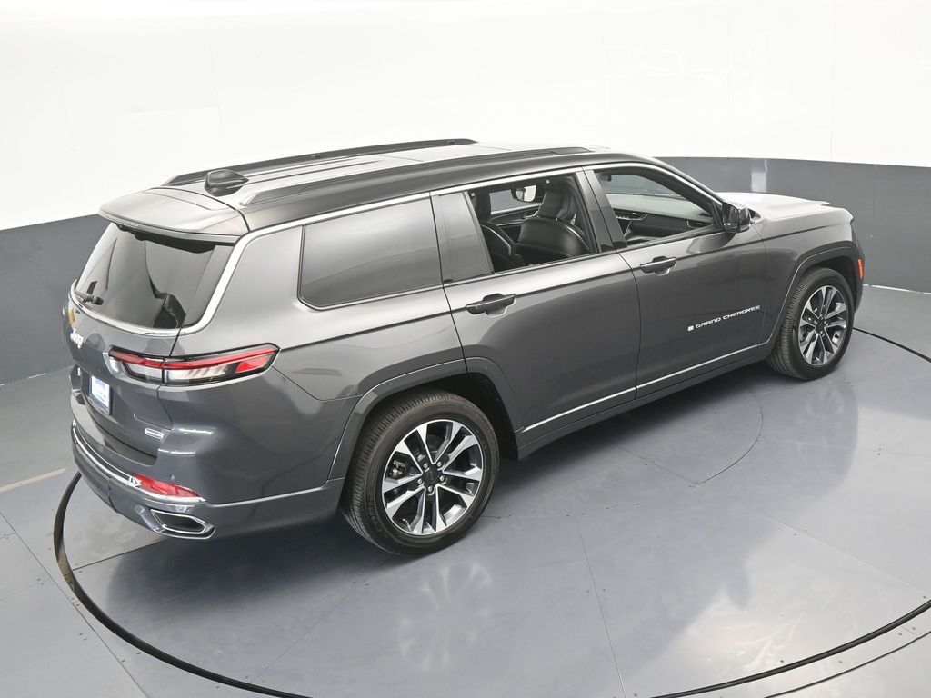 Used 2024 Baltic Gray Metallic Clearcoat Jeep Overland image 56