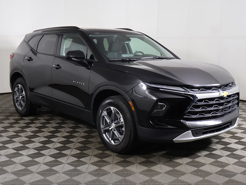 View vehicle photo 2