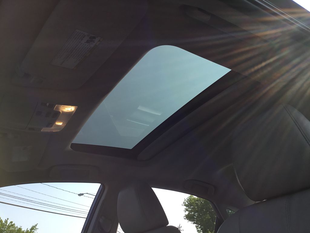 2018 Toyota Avalon Limited 16