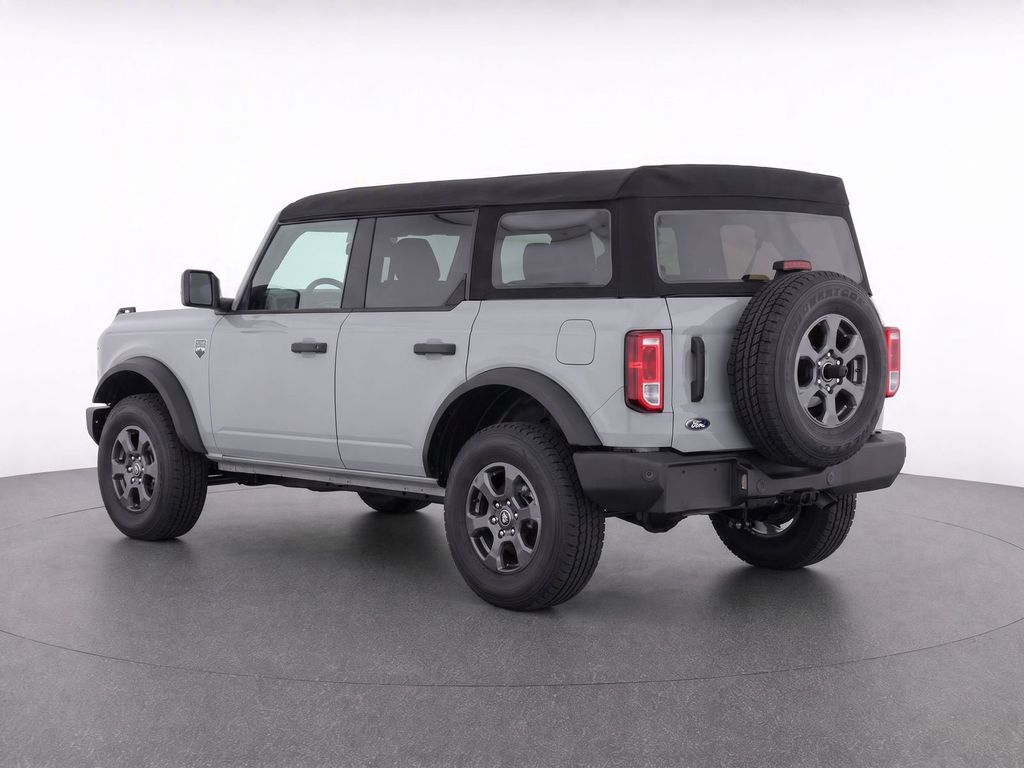 New 2026 Avalanche Gray Ford Big Bend® image 4
