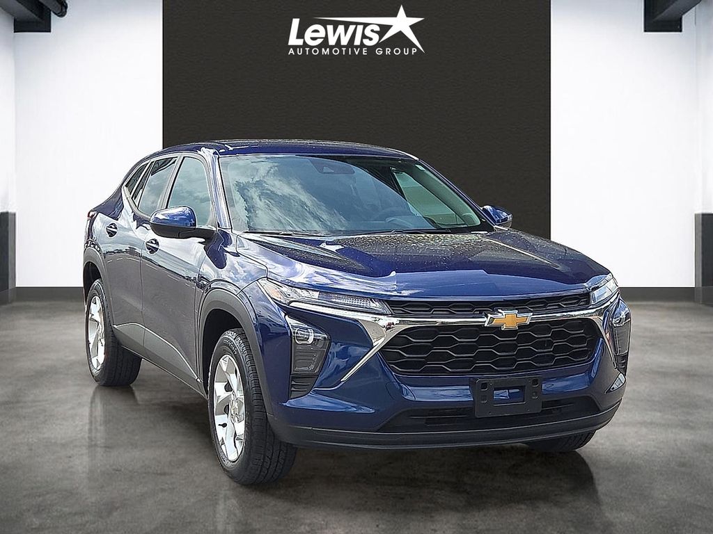 Used 2024 Chevrolet Trax For Sale in Farmington, AR