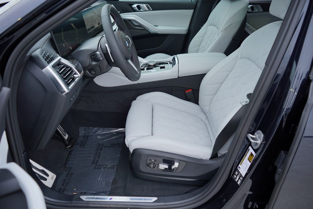 Thumbnail: 2026 BMW X6 - 10