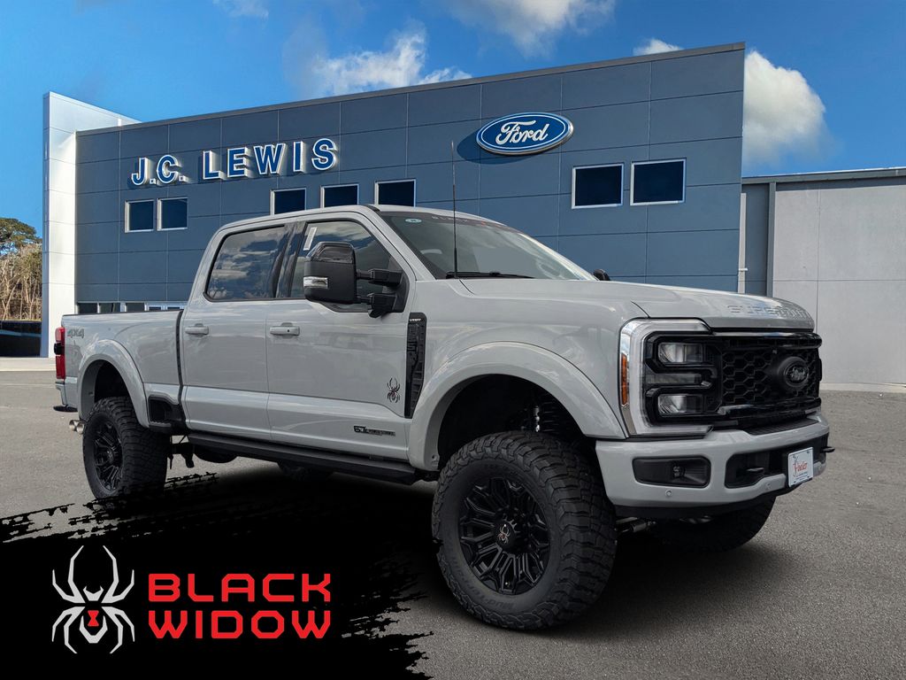 2025 Ford F-250 Black Widow