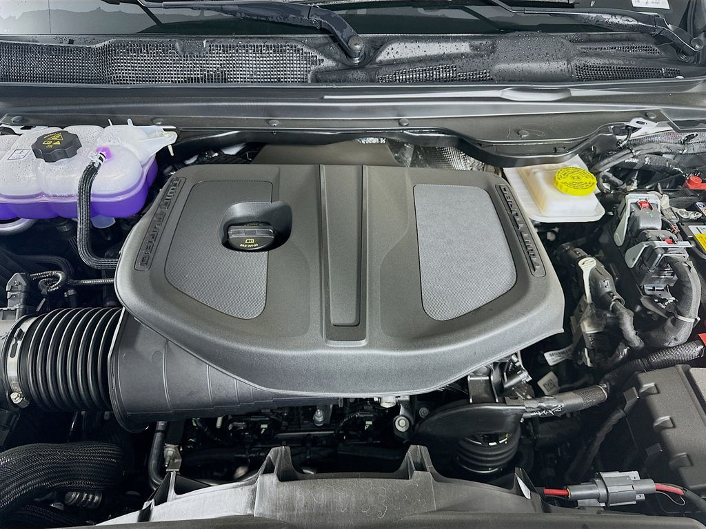 New 2026 White Ram Laramie 12in image 18