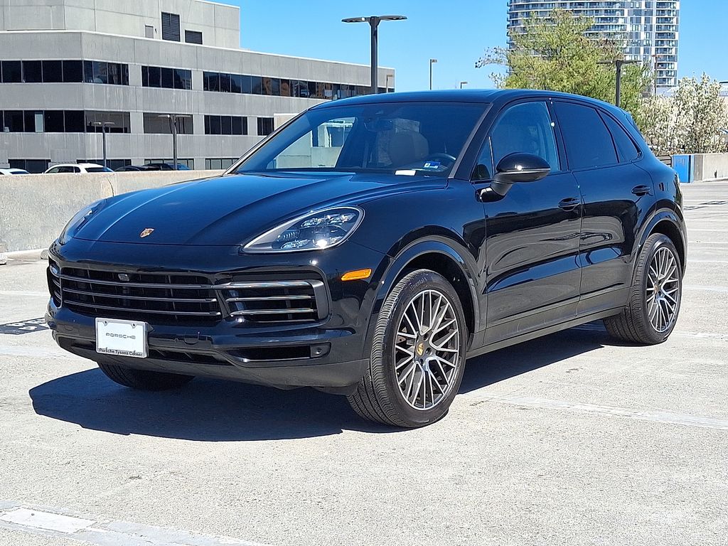 Thumbnail: 2022 Porsche Cayenne - 1