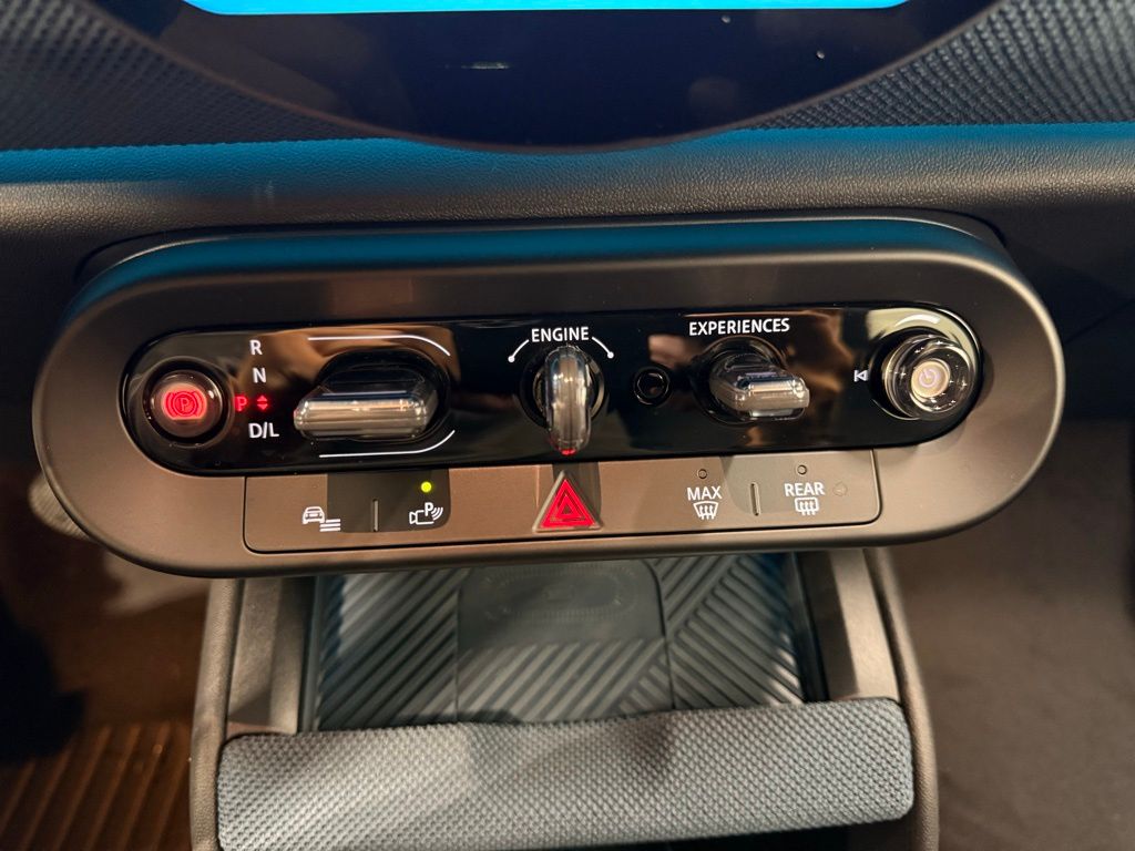 Thumbnail: 2026 MINI Cooper Countryman - 18