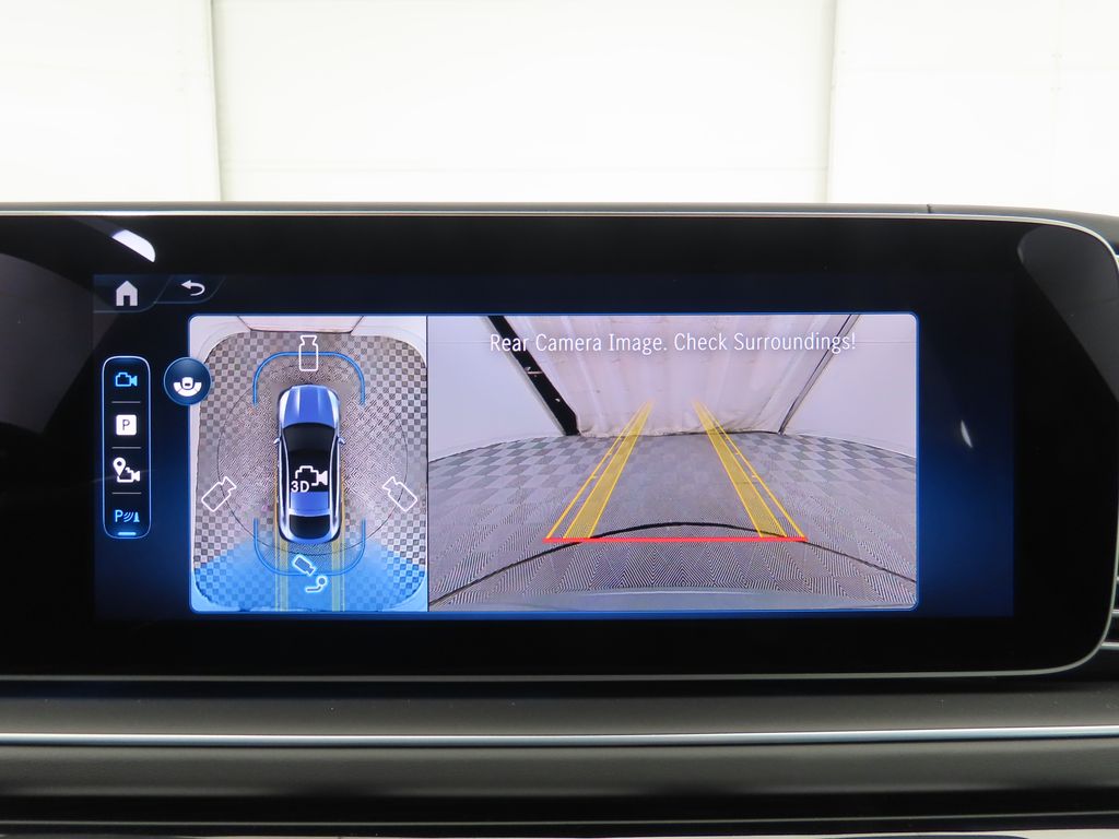 Thumbnail: 2026 Mercedes-Benz GLE - 17