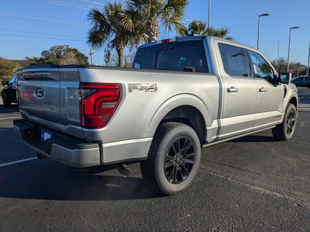 2025 Ford F-150 Platinum