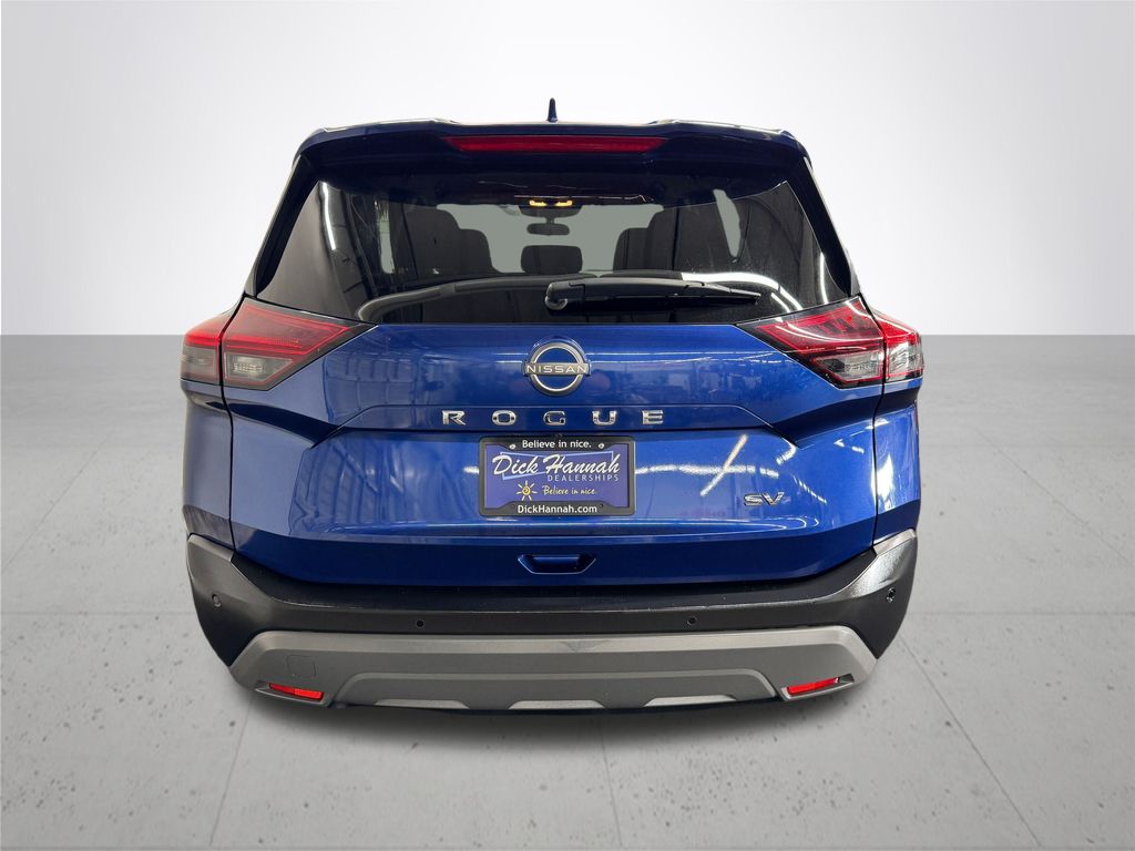 2023 Nissan Rogue SV photo 4
