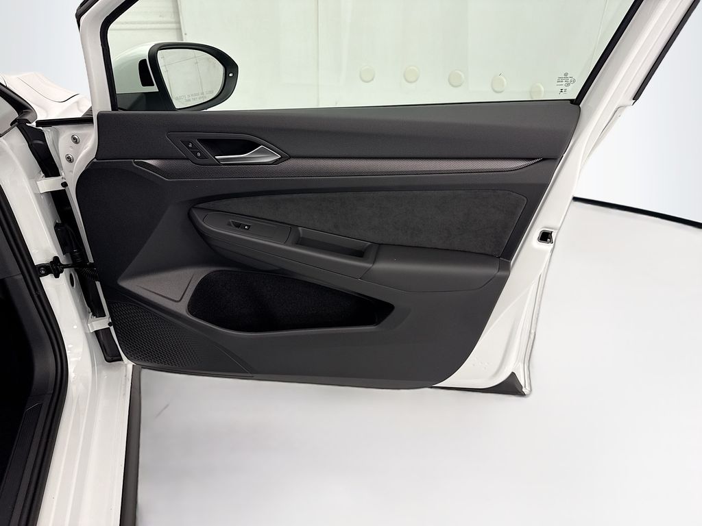 Thumbnail: 2026 Volkswagen Golf - 24