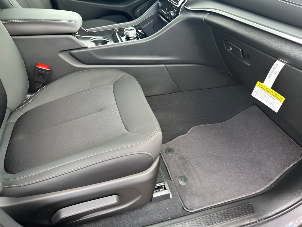 New Car 2025 Jeep Grand Cherokee  For Sale Under $40,000 In Austin, Texas