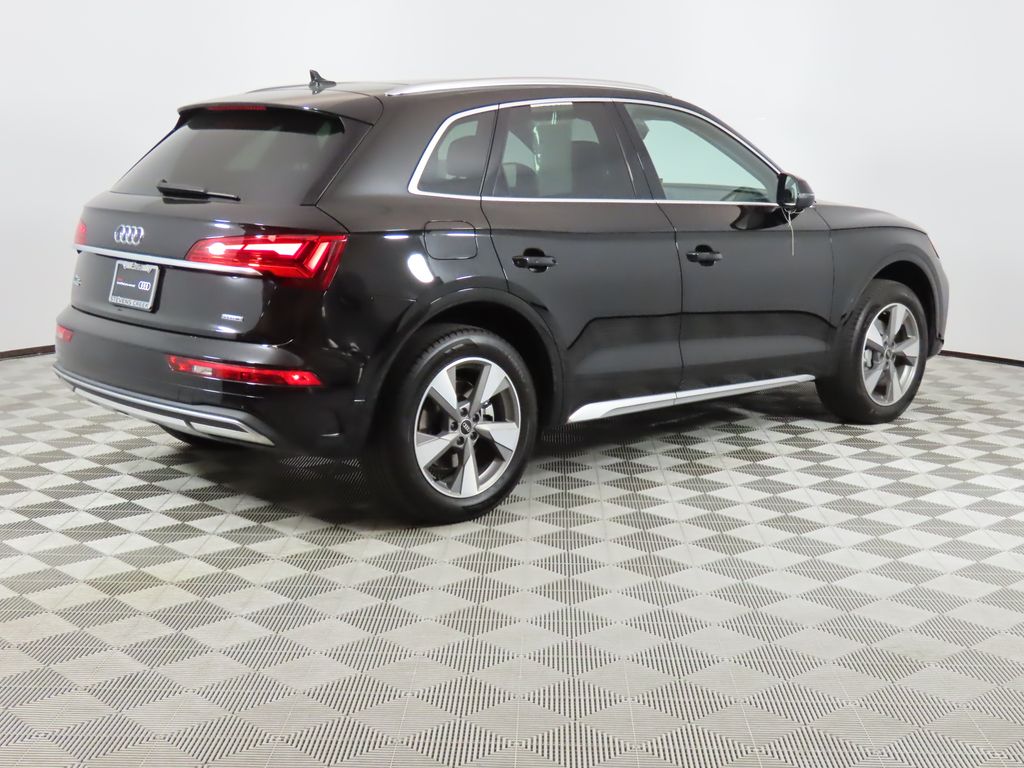 2022 Audi Q5 40 Premium Plus 5