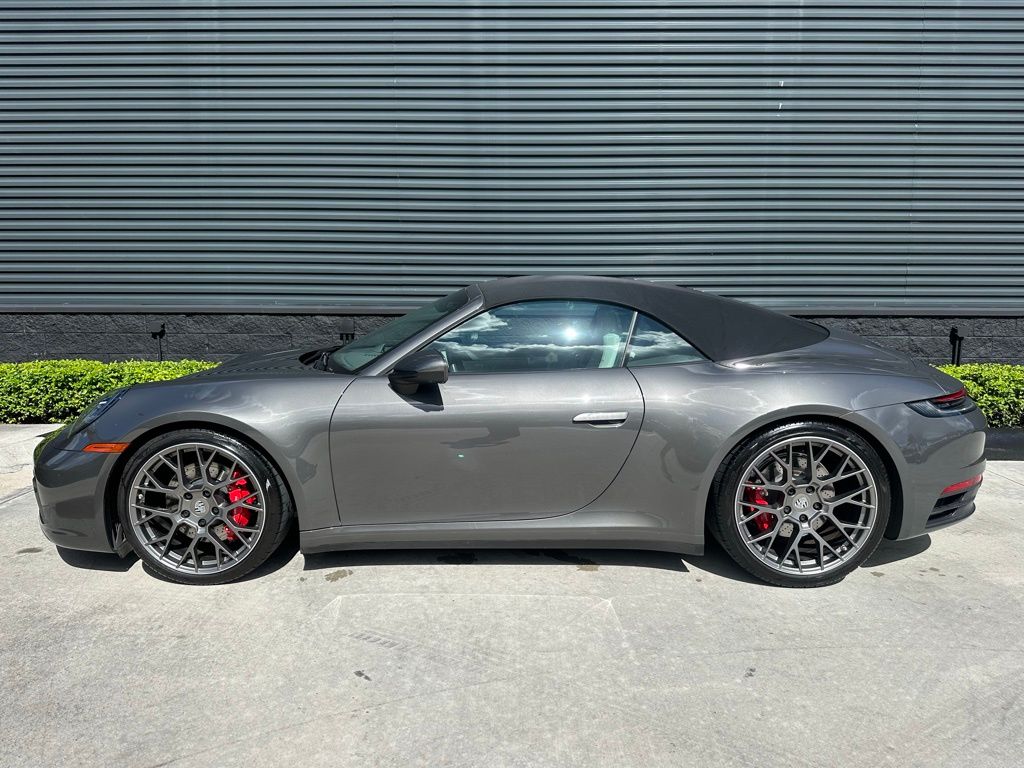 Thumbnail: 2020 Porsche 911 - 2
