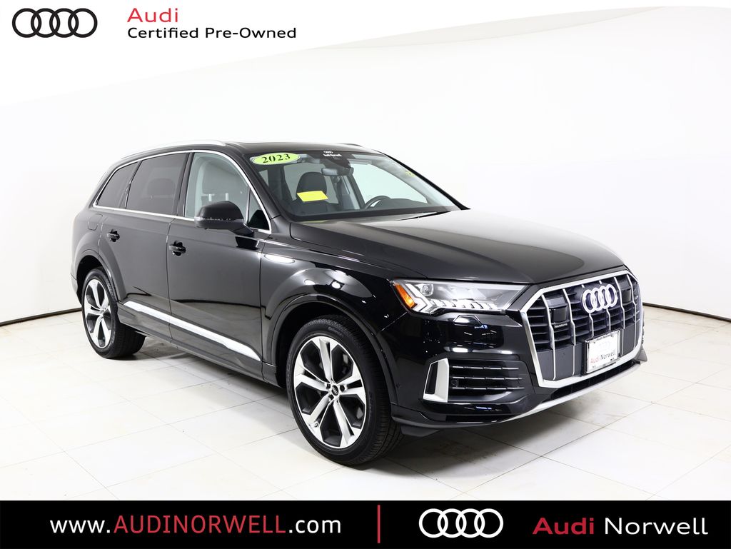 2023 Audi Q7 quattro Premium Plus 55 TFSI