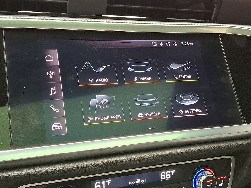 Thumbnail: 2022 Audi Q3 - 17