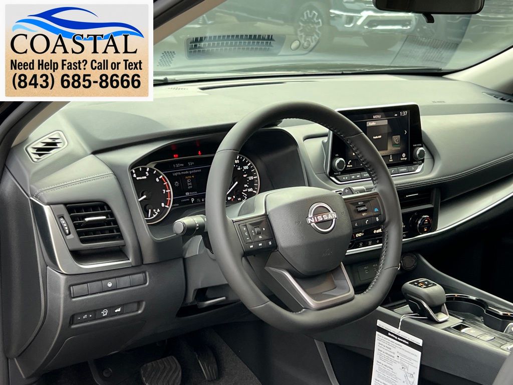 2026 Nissan Rogue SV - 5