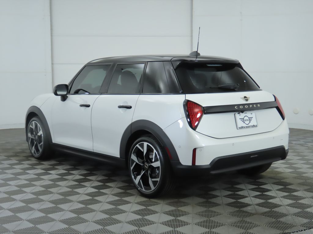 2025 MINI Cooper S 7